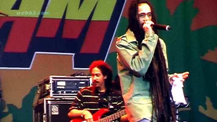 Damian Marley 