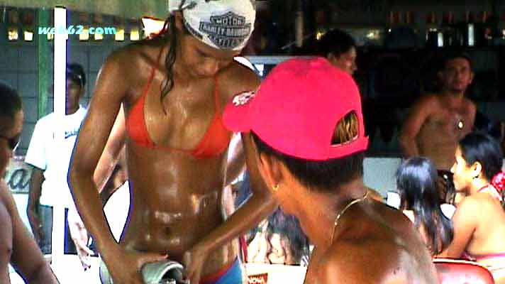  Girls in Manaus, Brasilien