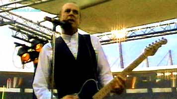 Status Quo live