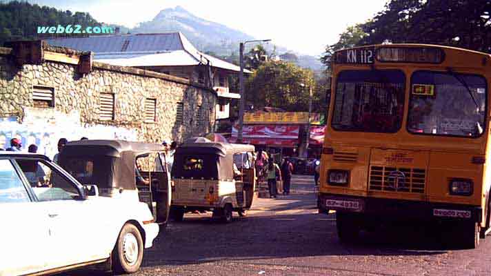 Kandy smog market