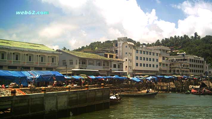 Kaw Thaung in Myanmar Kaw Thaung in Myanmar