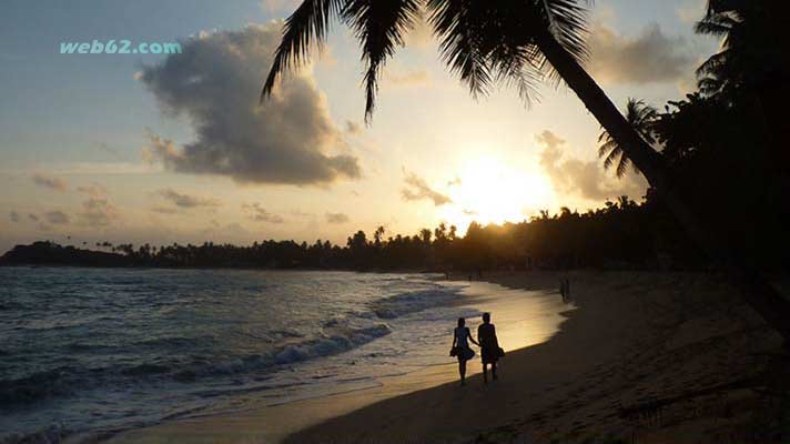 Unawatuna Beach in Sri Lanka