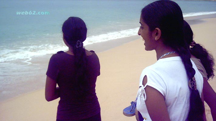 Sri Lankan girls on the beach