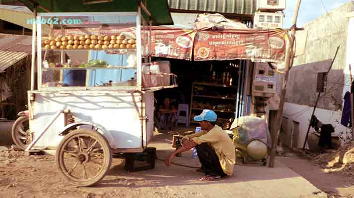 Street kitchen Phnom Penh