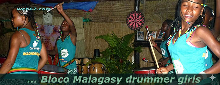 Bloco Malagasy girls