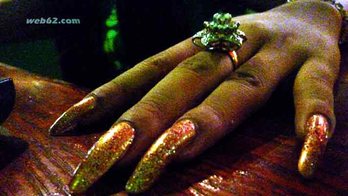 Nail extension in Cambodia photo nail extensions in Cambodia