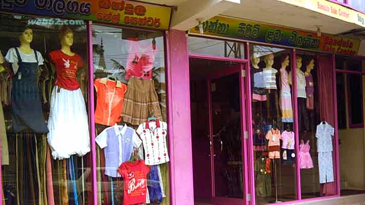 Photo from Fashion shopping in Galle, Sri Lanka photo Fashion shopping in Galle, Sri Lanka