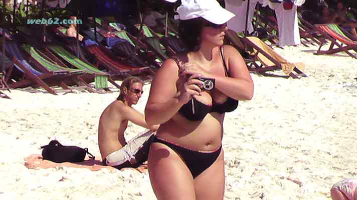 photo Bikini girl in Phuket, Thailand
