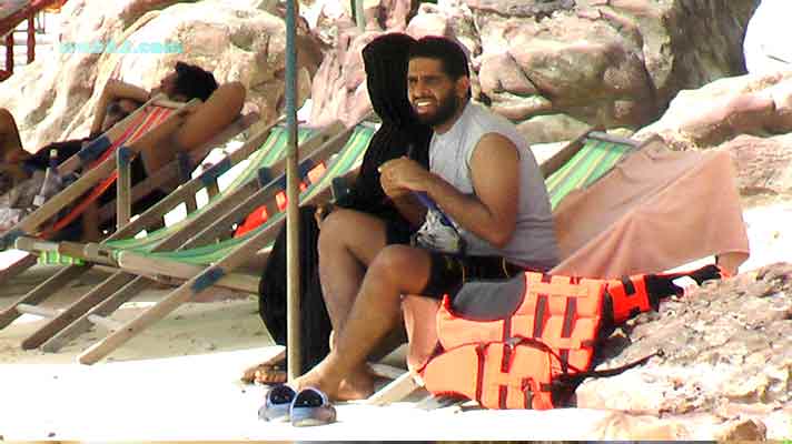 photo Muslim couple in Phuket, Thailand
