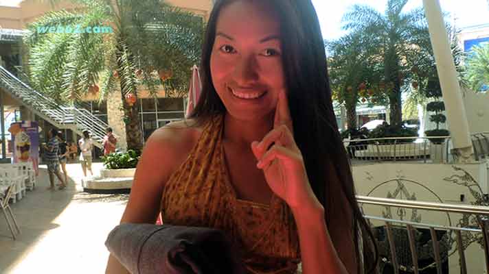 photo Thai girl on Phuket, Thailand