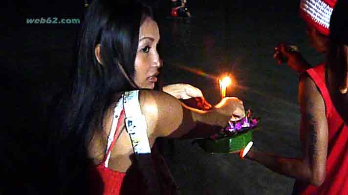 Loy Krathong