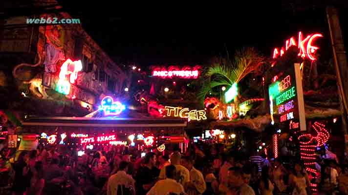 Tiger on Bangla Road, Patong
