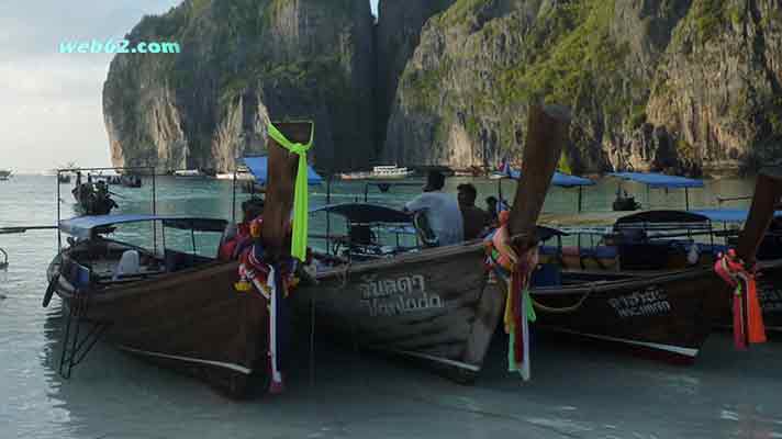 photo Phi Phi Islands near Phuket, Thailand