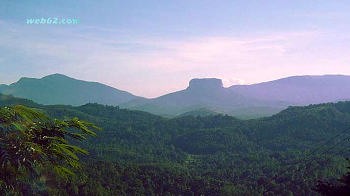 photo from the Castle Rock in Sri Lanka