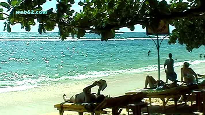 Unawatuna Bay 2004
