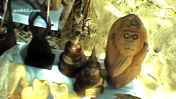 Photo from Unawatuna crafts 2004 Unawatuna crafts 2004
