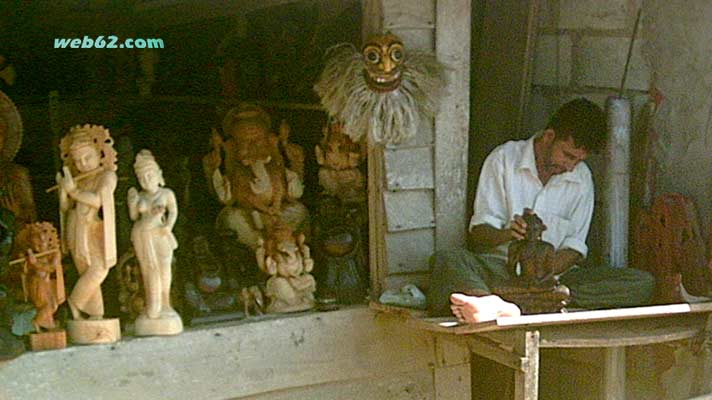 Unawatuna crafts