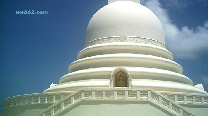 Unawatuna Peace Pagoda